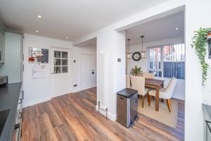 OPEN PLAN KITCHEN/DINER- click for photo gallery